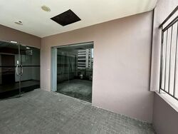 Roxy Square (D15), Retail #595008421